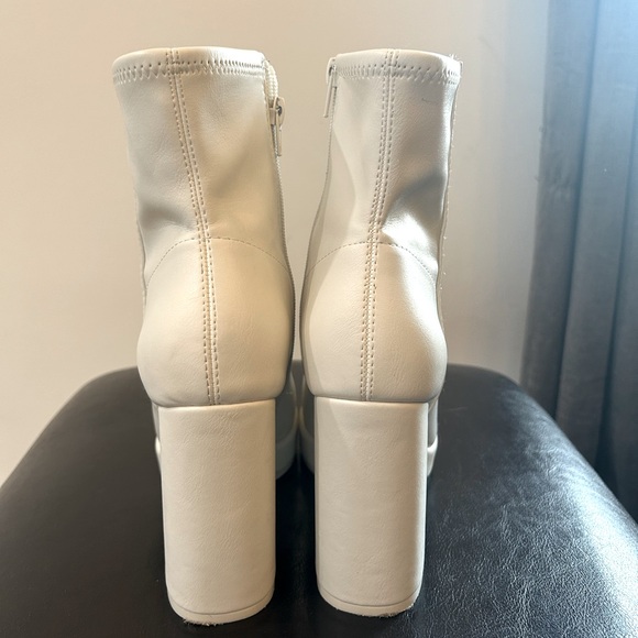 Call it Spring booties size 6.5 - Picture 5 of 5